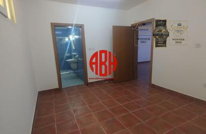 Apartment - 2 Bedrooms - 3 Bathrooms for rent in Old Airport Road - Old Airport Road - Doha