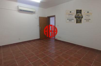Apartment - 2 Bedrooms - 3 Bathrooms for rent in Old Airport Road - Old Airport Road - Doha