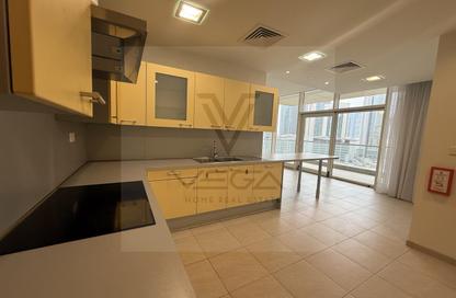 Apartment - 2 Bedrooms - 3 Bathrooms for rent in West Bay Tower - West Bay - West Bay - Doha Apartment - 2 Bedrooms - 3 Bathrooms for rent in West Bay Tower - West Bay - West Bay - Doha