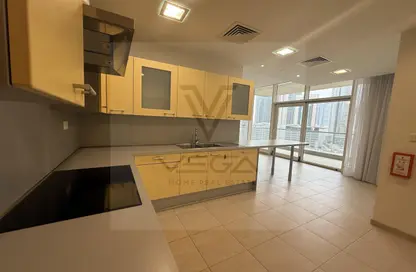 Apartment - 2 Bedrooms - 3 Bathrooms for rent in West Bay Tower - West Bay - West Bay - Doha