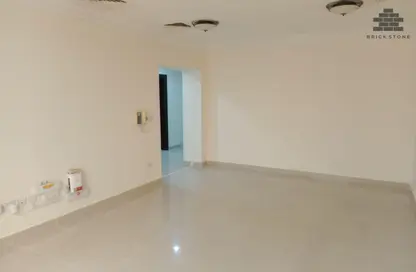 شقة - 2 غرف نوم - 2 حمامات للايجار في شارع السد - السد - الدوحة