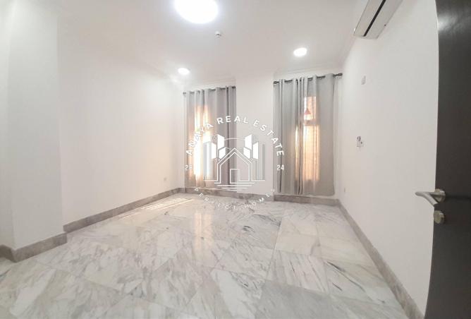 1029398 - Property Image 3