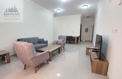 شقة - 2 غرف نوم - 2 حمامات للايجار في شارع المطار القديم - طريق المطار القديم - الدوحة