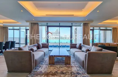 Villa - 5 Bedrooms - 5 Bathrooms for rent in Abraj Bay - Abraj Quartiers - The Pearl Island - Doha