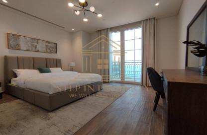Apartment - 2 Bedrooms - 4 Bathrooms for rent in Floresta Gardens - Floresta Gardens - The Pearl Island - Doha