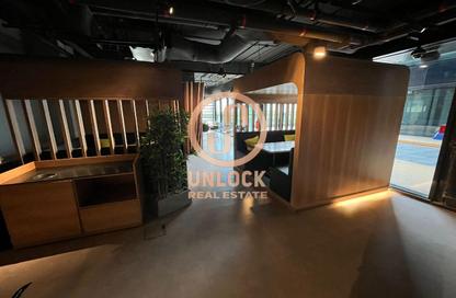 Shop - Studio - 1 Bathroom for rent in Old Airport Road - Old Airport Road - Doha