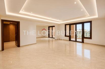 Apartment - 2 Bedrooms - 4 Bathrooms for rent in East Porto Drive - Porto Arabia - The Pearl Island - Doha