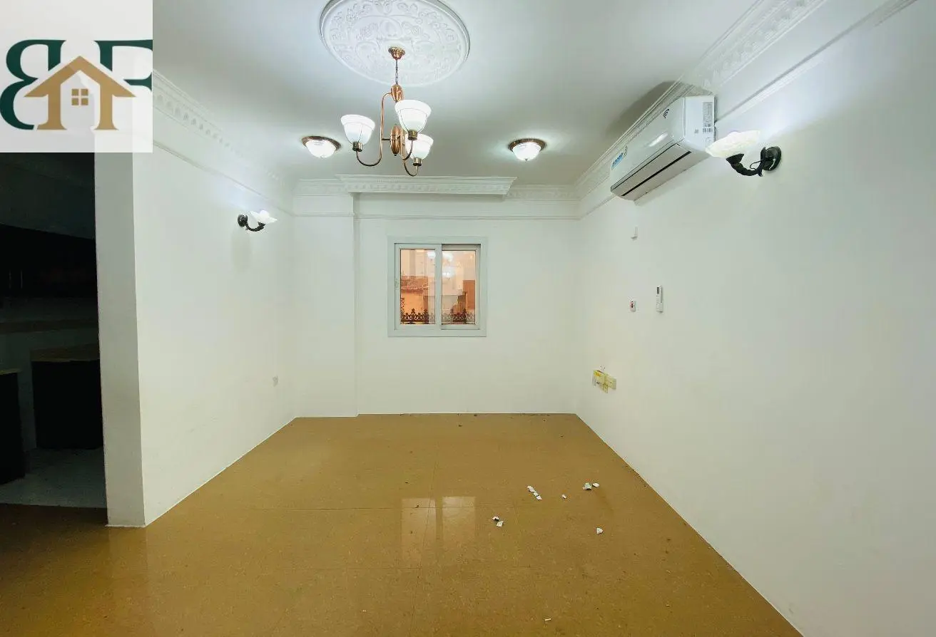 63198458 - Property Main Image