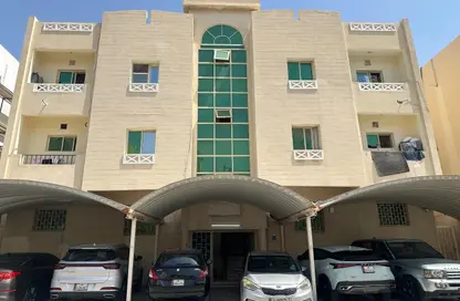 Apartment - 2 Bedrooms - 2 Bathrooms for rent in Al Khazin Street - Madinat Khalifa South - Madinat Khalifa - Doha