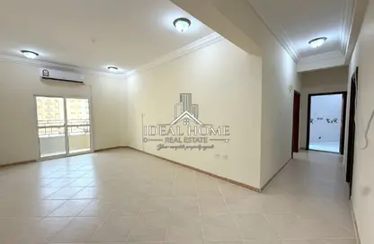 Apartment - 2 Bedrooms - 1 Bathroom for rent in Al Muntazah Street - Al Muntazah - Doha