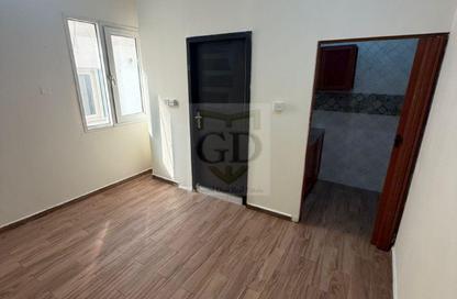 Apartment - Studio - 1 Bathroom for rent in Ain Khaled - Doha Apartment - Studio - 1 Bathroom for rent in Ain Khaled - Doha