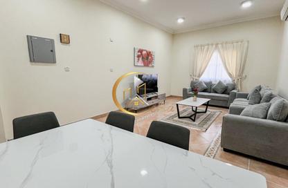Apartment - 2 Bedrooms - 2 Bathrooms for rent in Abu Talha Street - Fereej Bin Omran - Doha