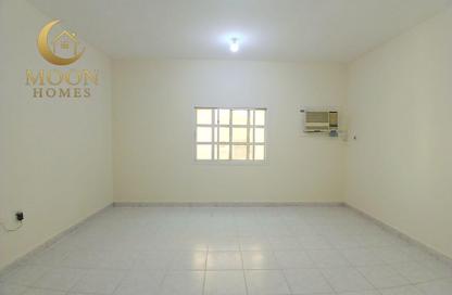 Apartment - 2 - 1 for rent in Umm Ghuwailina 4 - Umm Ghuwailina - Doha