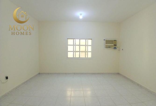 62071240 - Property Main Image