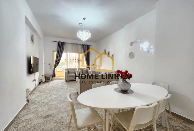 984686 - Property Image 2