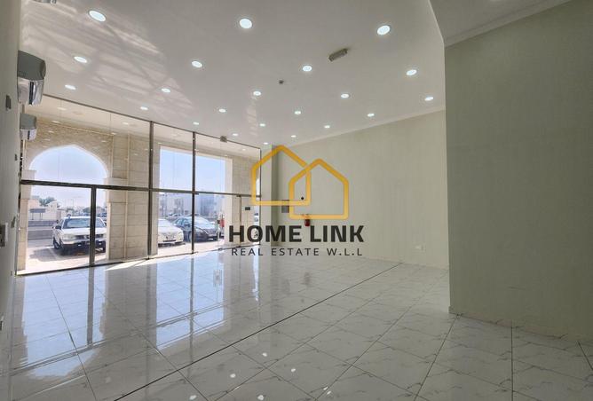 987919 - Property Main Image