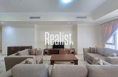 Apartment - 1 Bedroom - 2 Bathrooms for rent in East Porto Drive - Porto Arabia - The Pearl Island - Doha