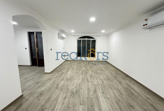 53144516 - Property Main Image