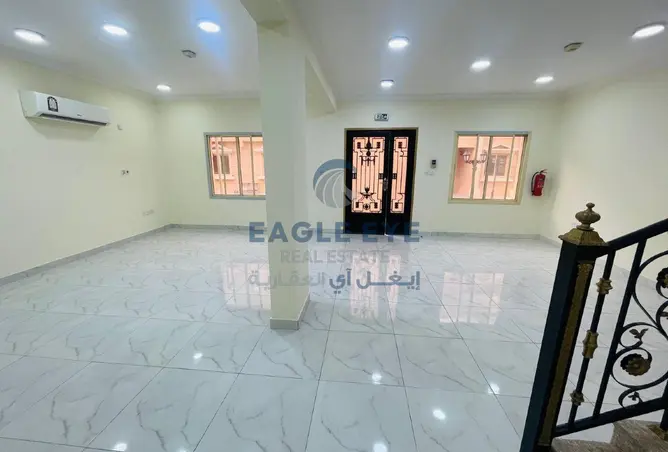 63643962 - Property Image 2
