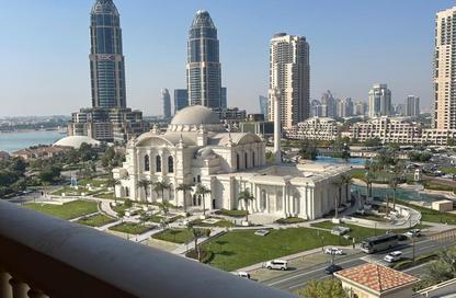 Apartment - 1 Bedroom - 2 Bathrooms for rent in East Porto Drive - Porto Arabia - The Pearl Island - Doha