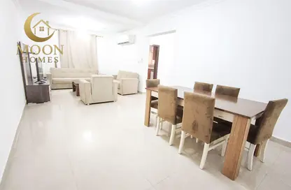 Apartment - 2 Bedrooms - 2 Bathrooms for rent in Umm Ghuwailina 4 - Umm Ghuwailina - Doha