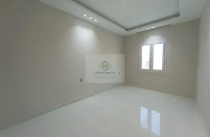 شقة - 2 غرف نوم - 2 حمامات للايجار في شقق مساكن المطار القديم - طريق المطار القديم - الدوحة