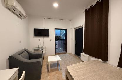 Apartment - Studio - 1 Bathroom for rent in Al Hanaa Street - Al Gharrafa - Doha