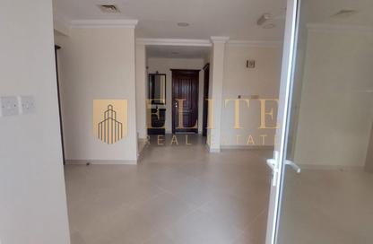 Villa - 5 - 5 for rent in Salwa Road - Old Industrial Area - Al Rayyan - Doha