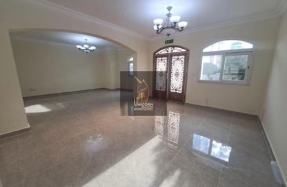 مجمع سكني - 4 غرف نوم - 3 حمامات للايجار في فلل عين خالد - عين خالد - الدوحة