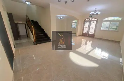 مجمع سكني - 4 غرف نوم - 3 حمامات للايجار في فلل عين خالد - عين خالد - الدوحة