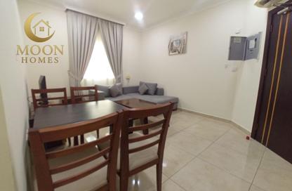 Apartment - 1 Bedroom - 2 Bathrooms for rent in Umm Ghuwailina 4 - Umm Ghuwailina - Doha