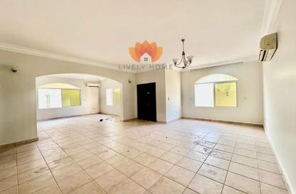 Villa - 5 Bedrooms - 7 Bathrooms for rent in Maamoura Villas - Al Maamoura - Doha
