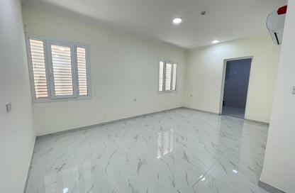 Apartment - 2 Bedrooms - 2 Bathrooms for rent in Old Airport Road - Old Airport Road - Doha Apartment - 2 Bedrooms - 2 Bathrooms for rent in Old Airport Road - Old Airport Road - Doha