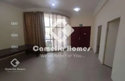 Compound - 7 Bedrooms - 4 Bathrooms for rent in Al Wakra - Al Wakra - Al Wakrah - Al Wakra