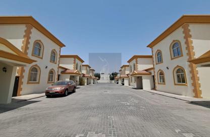 مجمع سكني - 4 غرف نوم - 4 حمامات للايجار في شارع المطار القديم - طريق المطار القديم - الدوحة