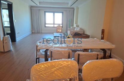 Apartment - 1 Bedroom - 2 Bathrooms for rent in Tower 28 - Porto Arabia - The Pearl Island - Doha