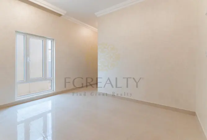 62693021 - Property Image 2