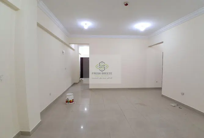 63701047 - Property Image 2