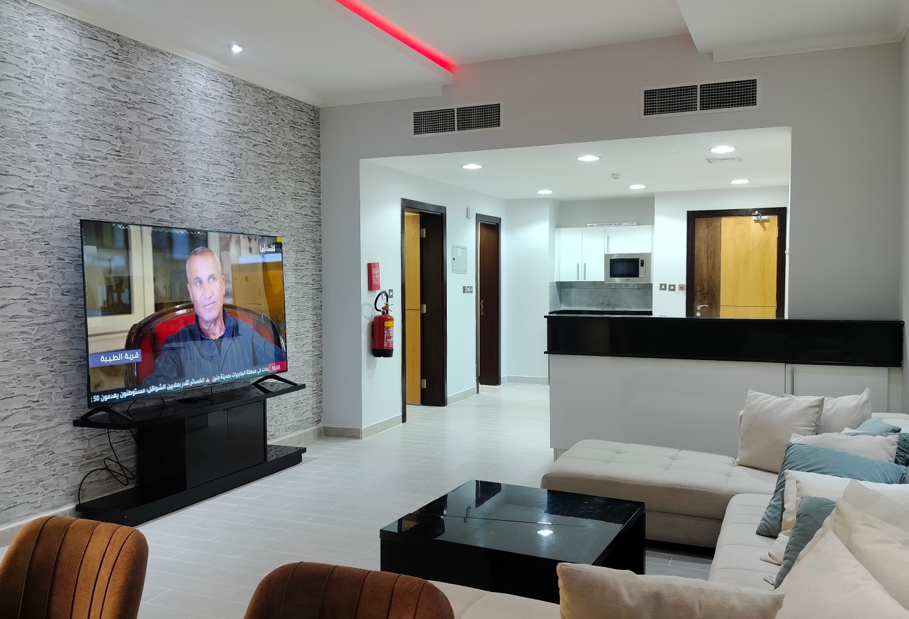 1BR Fully Furnished | For Hills | Great deal thumbnail 4