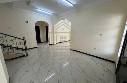 Villa - 5 Bedrooms - 4 Bathrooms for rent in Ain Khaled Villas - Ain Khaled - Doha