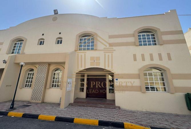 53569879 - Property Main Image