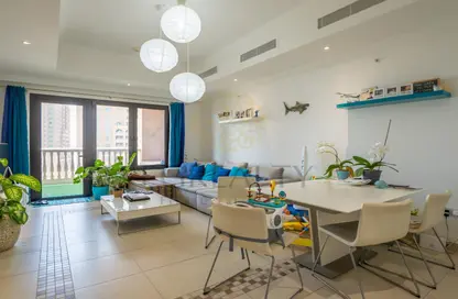 Apartment - 1 Bedroom - 2 Bathrooms for sale in West Porto Drive - Porto Arabia - The Pearl Island - Doha