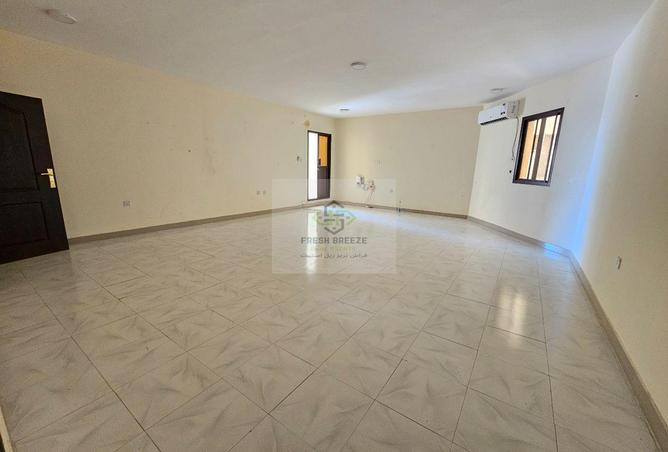57888948 - Property Image 3