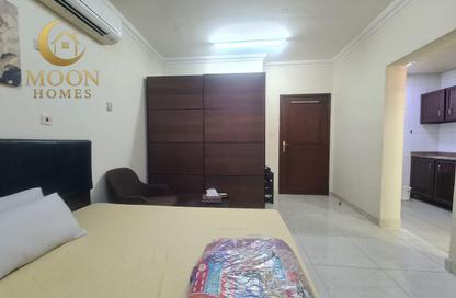 Apartment - Studio - 1 Bathroom for rent in Umm Ghuwalina - Umm Ghuwailina - Doha Apartment - Studio - 1 Bathroom for rent in Umm Ghuwalina - Umm Ghuwailina - Doha