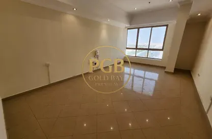 Apartment - 2 Bedrooms - 2 Bathrooms for rent in Al Sadd Road - Al Sadd - Doha