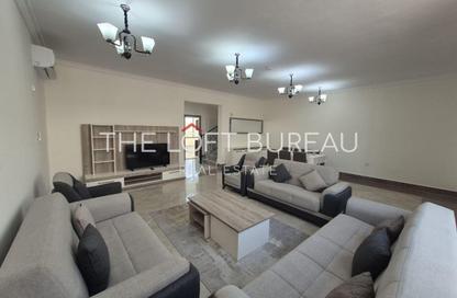Villa - 6 - 4 for sale in Al Wakra - Al Wakra - Al Wakrah - Al Wakra