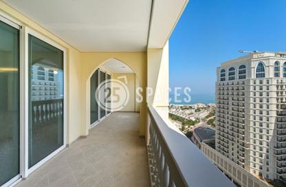 Apartment - 3 Bedrooms - 4 Bathrooms for sale in Viva East - Viva Bahriyah - The Pearl Island - Doha
