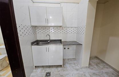 Apartment - Studio - 1 for rent in Salwa Road - Al Aziziyah - Doha