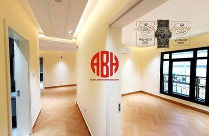 Apartment - 2 Bedrooms - 3 Bathrooms for rent in Al Zubair Bakkar Street - Al Sadd - Doha