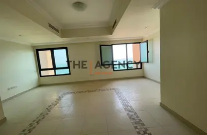 Apartment - 1 Bedroom - 1 Bathroom for rent in West Porto Drive - Porto Arabia - The Pearl Island - Doha Apartment - 1 Bedroom - 1 Bathroom for rent in West Porto Drive - Porto Arabia - The Pearl Island - Doha